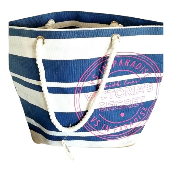 Victoria's Secret Handbags - Victoria’s Secret Paradise Straw Tote